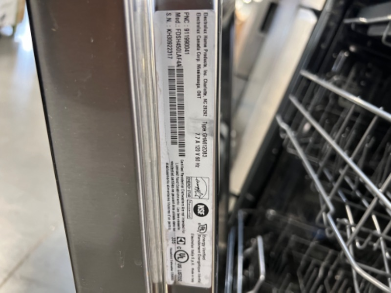 Photo 3 of Frigidaire Stainless Steel Tub Top Control 24-in Built-In Dishwasher With Third Rack (Fingerprint Resistant Stainless Steel) ENERGY STAR, 49-dBA
