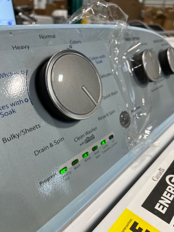 Photo 1 of Whirlpool 3.8-cu ft High Efficiency Impeller and Agitator Top-Load Washer (White)
