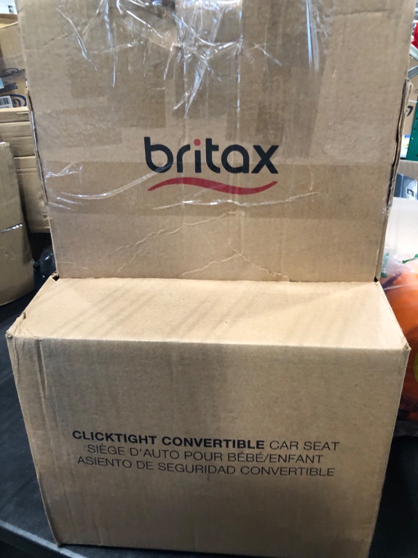 Photo 1 of Britax Clicktight Cobvertible Car Seat 