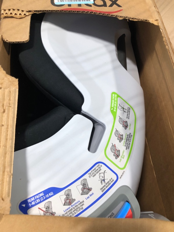 Photo 1 of Britax Clicktight Cobvertible Car Seat 