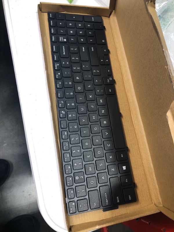 Photo 3 of Keyboard Replacement for Dell inspiron 15 3000 5000 3541 3542 3543 3551 3552 3558 3593 3567 5542 5545 5547 5755 5551 5558 5552 5758 5759 5559, inspiron 17 5000 5748 5749 5755 5758 5759 Laptop