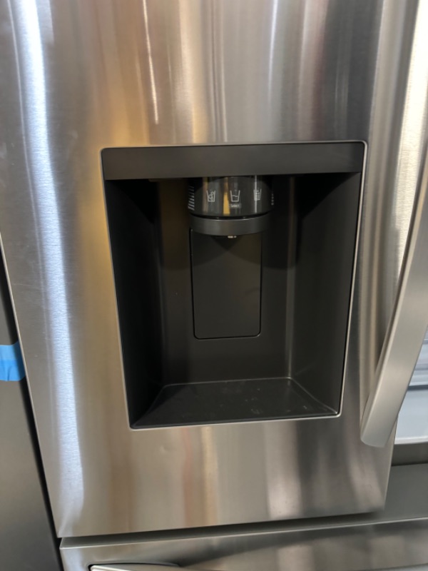 Photo 1 of LG Counter-depth Counter Depth MAX InstaView 25.5-cu ft Smart French Door Refrigerator with Dual Ice Maker (Stainless Steel) ENERGY STAR

**Fairly new condition***