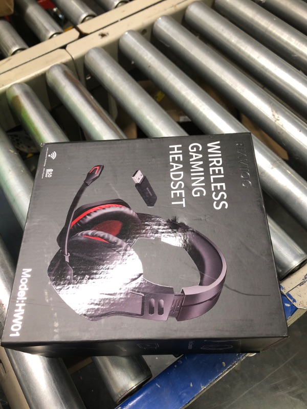 Photo 1 of BEAVIIOO 2.4G Wireless Gaming Headset with Microphone for PS4/PC/PS5/-50 Hours