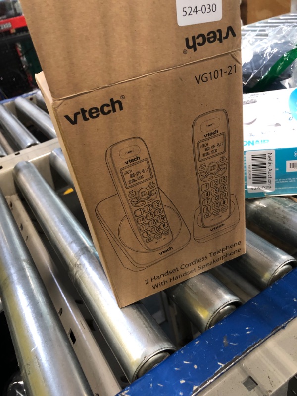 Photo 3 of VTECH VG101-21 DECT 6.0 2-Handset Cordless Phone for Home, Blue-White Backlit Display, Backlit Big Buttons, Full Duplex Speakerphone, Caller ID/Call Waiting, Easy Wall Mount, Reliable 1000 ft Range Caller ID with 2 handset Black