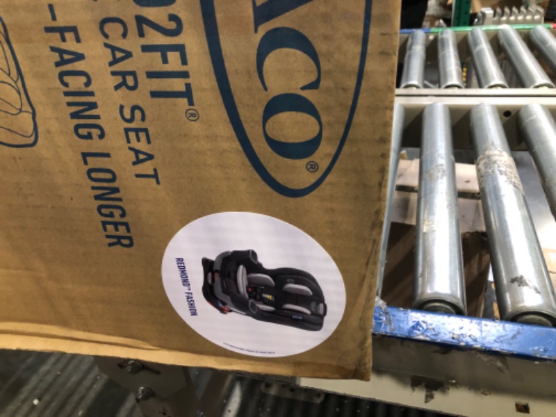 Photo 1 of Graco Extend2Fit Convertible Car Seat | Ride Rear Facing Longer with Extend2Fit, Redmond 2-in-1 Redmond