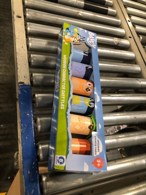 Photo 1 of BLUEY – Wooden Character “Skittles” Bowling, Indoor & Outdoor Bowling Play, 6 Character Pins and 1 Bowling Ball – FSC Certified for Children 3 Years and Up, Medium
