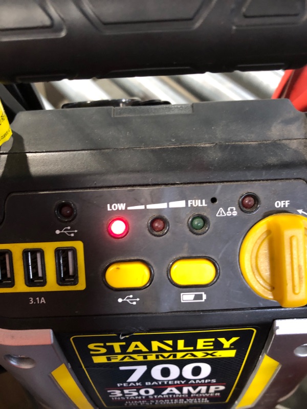 Photo 3 of STANLEY FATMAX J7CS Portable Power Station Jump Starter: 700 Peak/350 Instant Amps, 120 PSI Air Compressor, 3.1A USB Ports, Battery Clamps