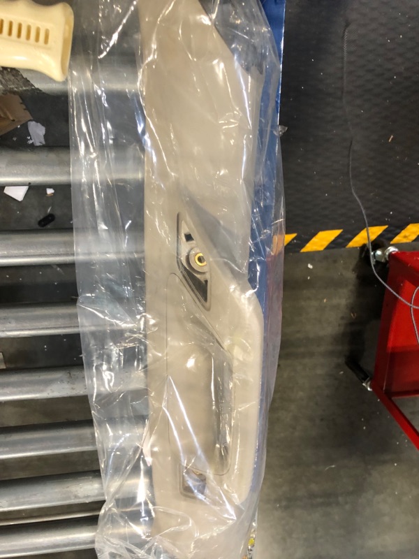 Photo 1 of GM Accessories 23285089 Driver Side Assist Handle Package in Shale