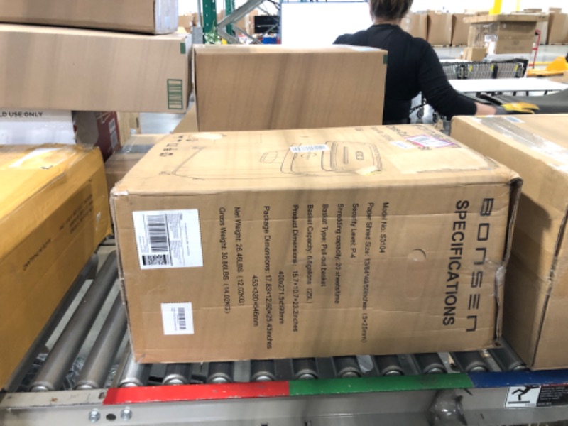 Photo 1 of BONSEN 18-Sheet Paper Shredder