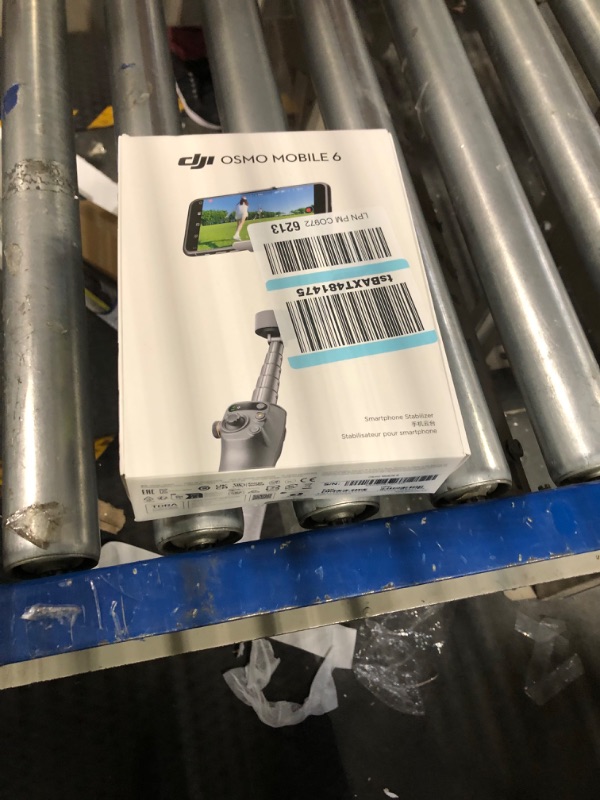 Photo 1 of DJI Osmo Mobile 6 Smartphone Gimbal