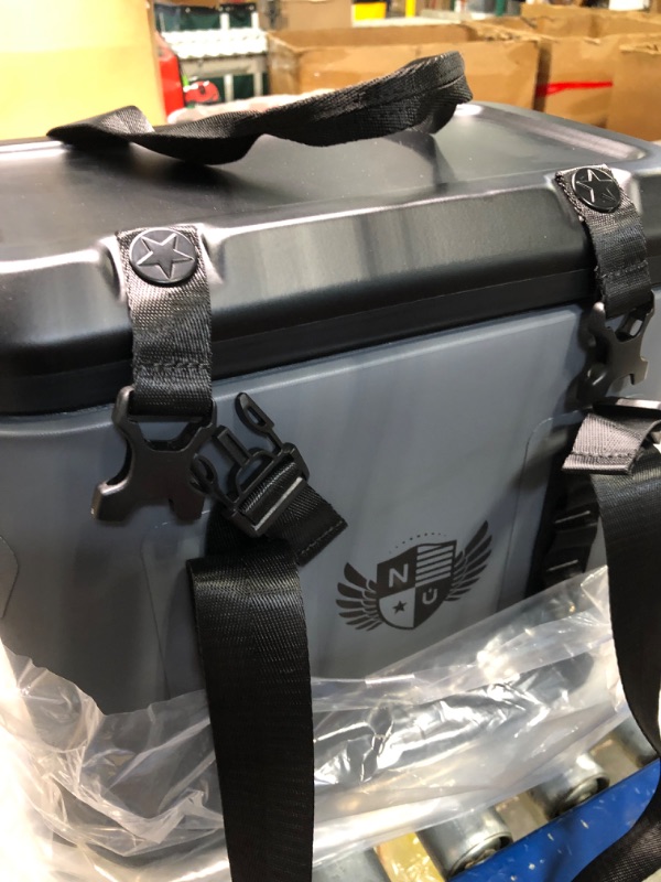 Photo 1 of Novoto Magnetic Bag Cooler 20 Can, Leakproof Insulated Soft Cooler with Dry Bag, Waterproof Ice Chest for Men & Women, One-Handed Quick Access for Beach, Lunch, Picnic, Kayak, Car, Camping Gray