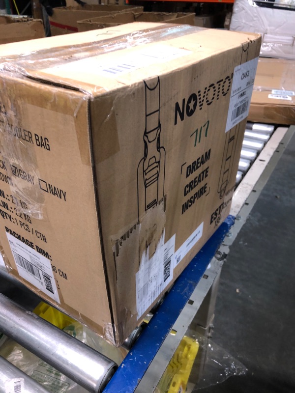 Photo 1 of Novoto Magnetic Bag Cooler 20 Can, Leakproof Insulated Soft Cooler with Dry Bag, Waterproof Ice Chest for Men & Women, One-Handed Quick Access for Beach, Lunch, Picnic, Kayak, Car, Camping Gray