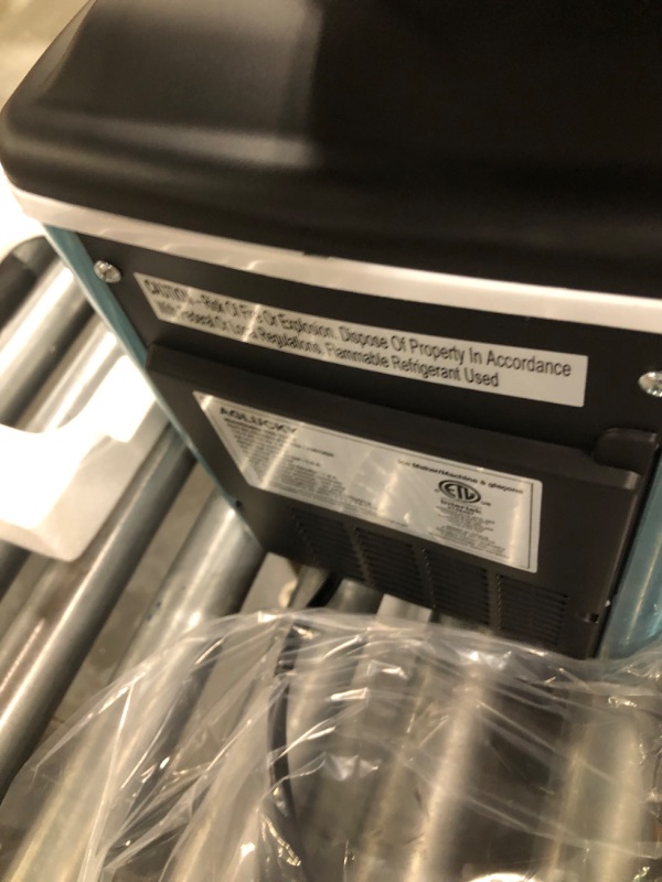 Photo 5 of 
5812 ice maker- parent