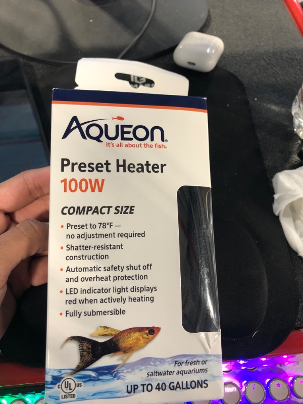 Photo 1 of Aqueon Aquarium Fish Tank Preset Heater For Up To 40 Gallons, 100 Watts 100 Watts Standard Packaging