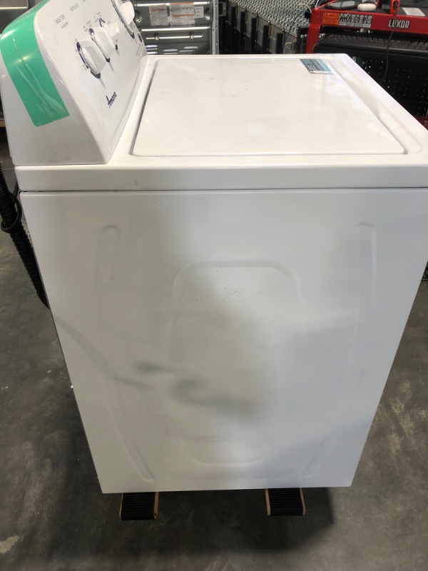 Photo 6 of Amana 3.8-cu ft High Efficiency Agitator Top-Load Washer (White)

