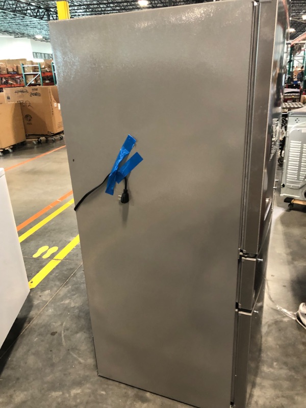 Photo 4 of Whirlpool 24.5-cu ft 4-Door French Door Refrigerator with Ice Maker (Fingerprint Resistant Stainless Steel) ENERGY STAR