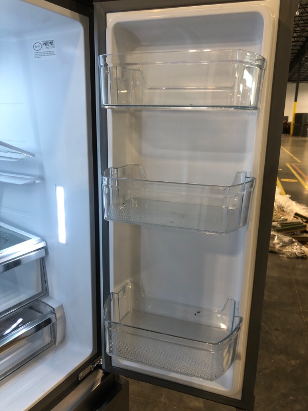 Photo 8 of Hisense 25.4-cu ft French Door Refrigerator with Dual Ice Maker (Fingerprint Resistant Stainless Steel) ENERGY STAR