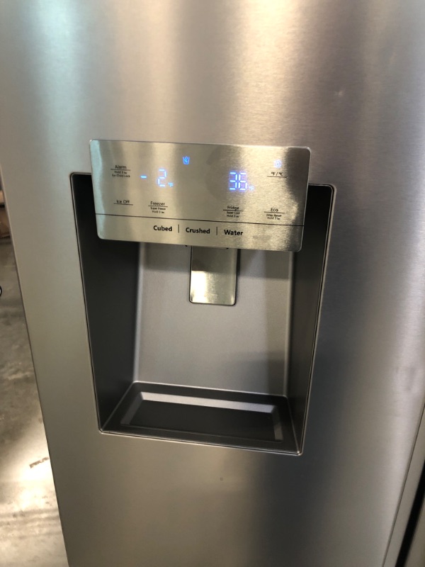 Photo 6 of Hisense 25.4-cu ft French Door Refrigerator with Dual Ice Maker (Fingerprint Resistant Stainless Steel) ENERGY STAR