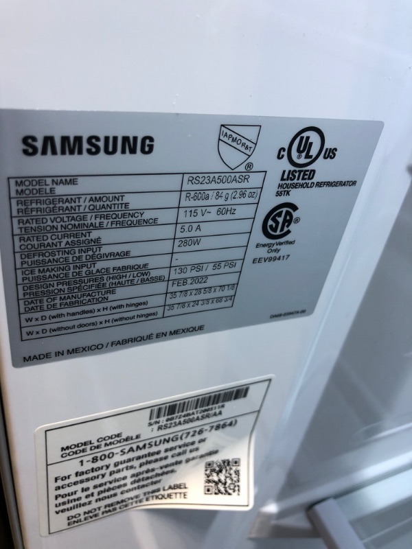 Photo 4 of Samsung 22.6-cu ft Counter-depth Smart Side-by-Side Refrigerator with Ice Maker (Fingerprint Resistant Stainless Steel)

