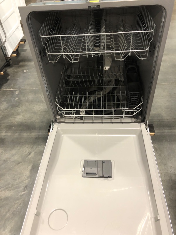 Photo 1 of Hotpoint Front Control 24-in Built-In Dishwasher (White), 60-dBA

