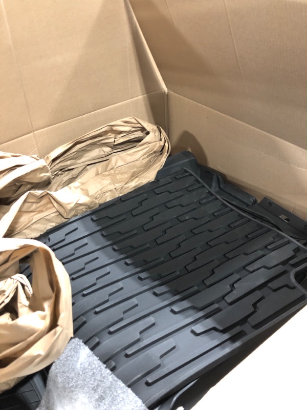 Photo 1 of Jeep Grand Cherokee Rubber Slush Floor Mats & Cargo Tray Liner Set Mopar