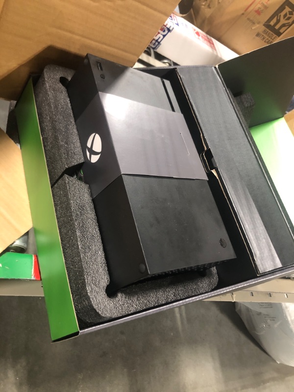 Photo 4 of Xbox Series X Console (Renewed)