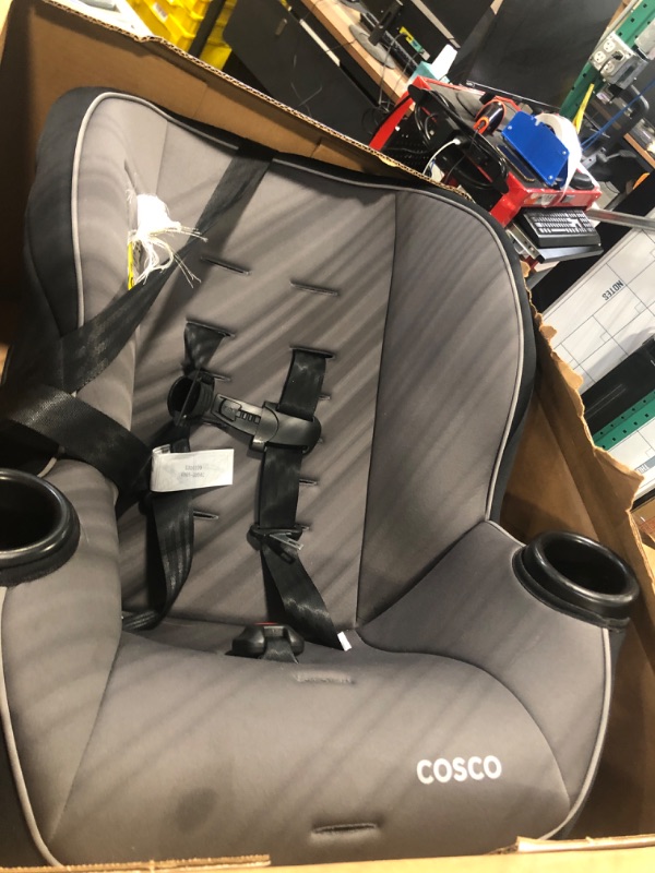 Photo 3 of Cosco Onlook 2-in-1 Convertible Car Seat, Rear-Facing 5-40 pounds and Forward-Facing 22-40 pounds and up to 43 inches, Black Arrows