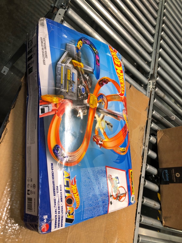 Photo 1 of Hot Wheels Spin Storm Trackset