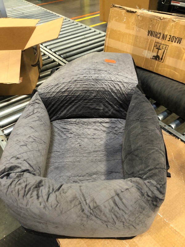 Photo 3 of BCOCHAO Dog Car Seat Pet Booster Seat Pet Travel Safety Car Seat,The Dog seat Made of Materials is Safe and Comfortable, and can be Disassembled for Easy Cleaning Gray