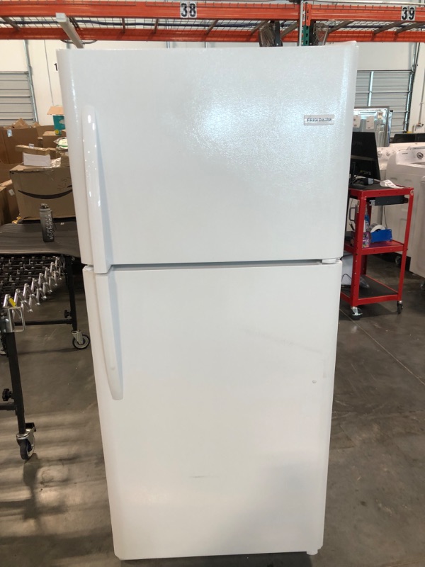 Photo 2 of ***PARTS ONLY***Frigidaire 20.5-cu ft Top-Freezer Refrigerator (White)