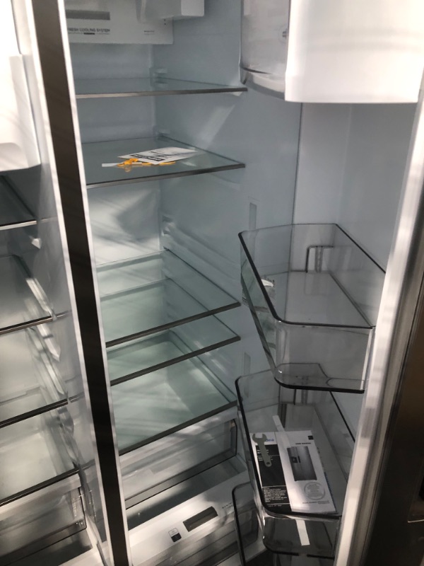 Photo 6 of Midea 26.3-cu ft Side-by-Side Refrigerator with Ice Maker (Stainless Steel)