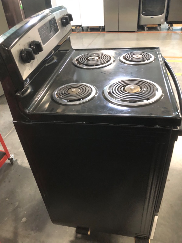 Photo 3 of ***PARTS ONLY***Amana 30-in 4 Elements 4.8-cu ft Freestanding Electric Range (Stainless Steel)