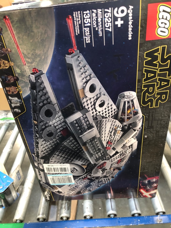 Photo 3 of LEGO Star Wars Millennium Falcon 75257 Starship Construction Set, with Finn, Chewbacca, Lando Calrissian, Boolio, C-3PO, R2-D2 and D-O, The Rise of Skywalker Collection Standard Packaging