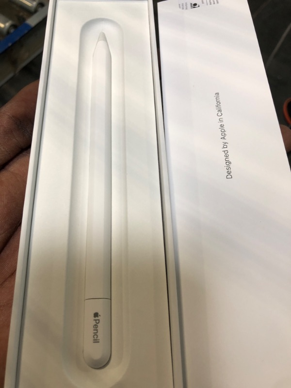 Photo 3 of Apple Pencil (USB-C)