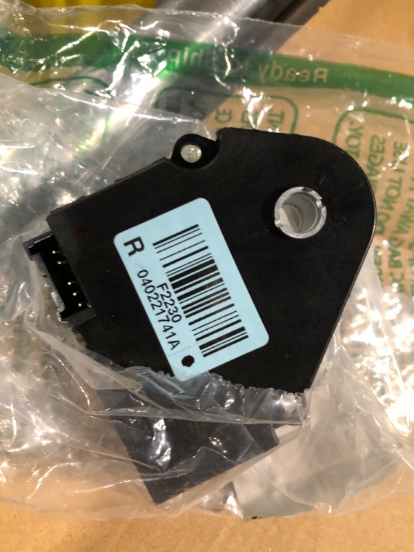 Photo 3 of AC Delco 15-73644 A/C Actuator