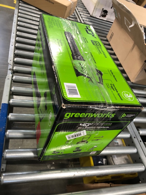 Photo 4 of **MISSING BATTERY** Greenworks 40V (160 MPH / 700 CFM / 75+ Compatible Tools) Cordless Brushless Axial Leaf Blower, 8.0Ah Battery and Charger Included Brushless Blower (700 CFM), 8.0Ah