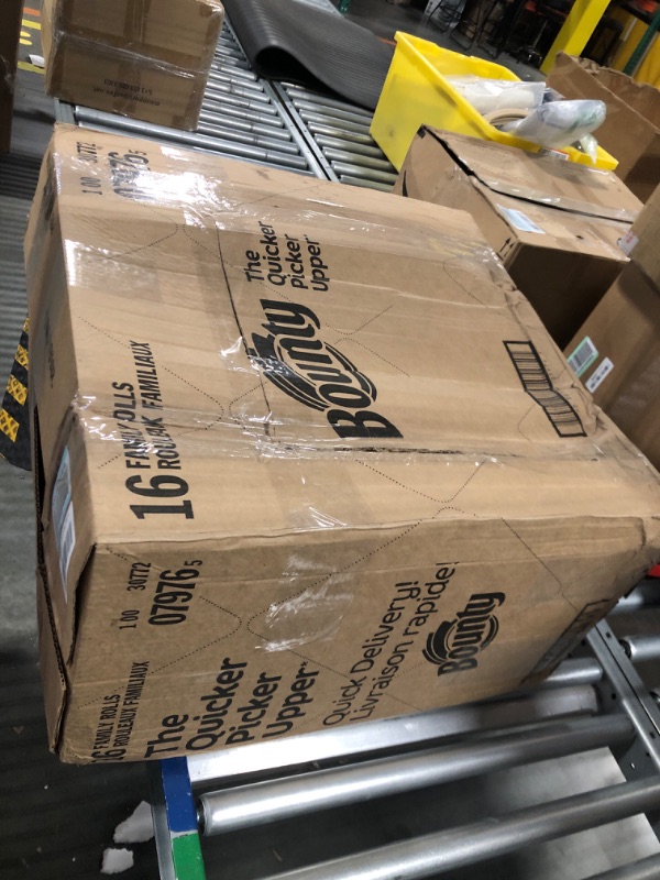 Photo 1 of BOUNTY Select-A-Size Paper Towels, White, 8 Double Plus Rolls - 16 Regular Rolls, 1 Box White 8 Count (Pack of 1)