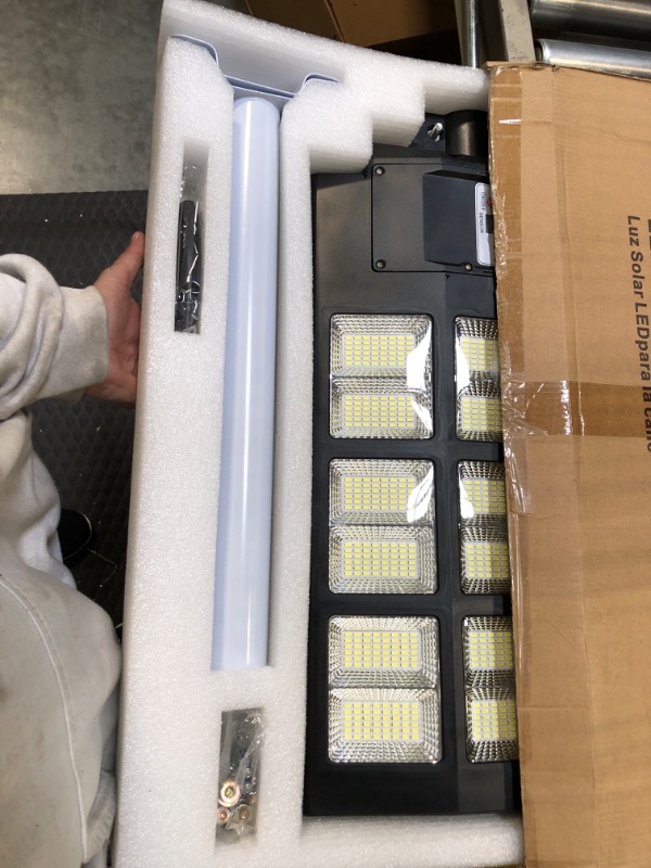 Photo 1 of Avoben 600W Solar Street Light Motion Sensor, 860 LED Solar Flood Lights Outdoor with Remote Control, Dusk to Dawn Outdoor Lighting for Garden, Yard, Basketball Court, Parking Lot