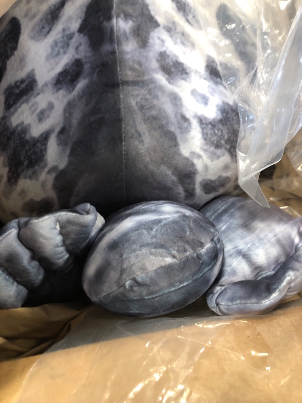 Photo 1 of ETAOLINE Chubby Blob Seal Pillow Cute Seal Plush Toy Cotton Stuffed Animals (X-Large)