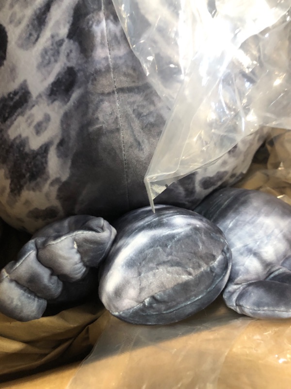 Photo 1 of ETAOLINE Chubby Blob Seal Pillow Cute Seal Plush Toy Cotton Stuffed Animals (X-Large)