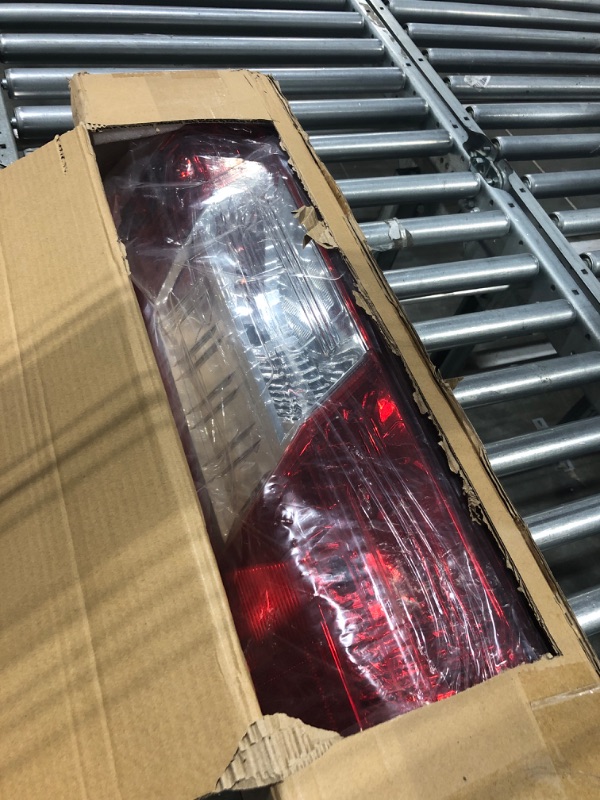 Photo 3 of MZORANGE Tail Light For Ford Transit T150 250 350 2015 2016 2017 2018 2019 2020 (Right Passenger Side)