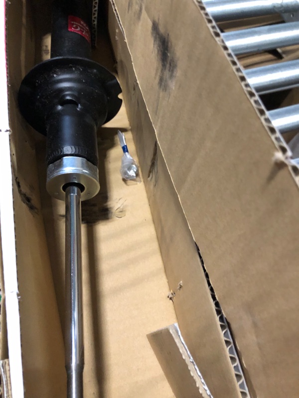 Photo 4 of KYB 341257 Excel-G Gas Strut