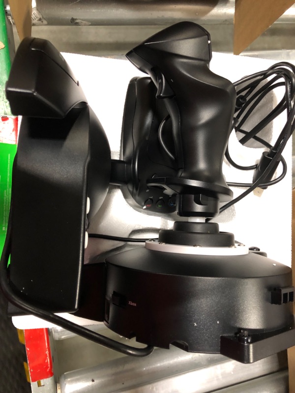 Photo 3 of Thrustmaster T-Flight Hotas One (XBOX Series X/S & XOne and Windows)