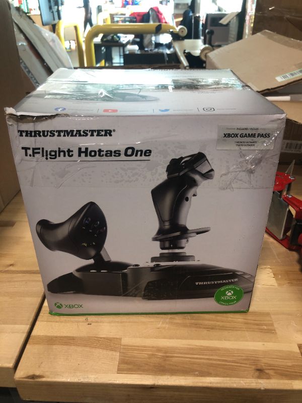 Photo 4 of Thrustmaster T-Flight Hotas One (XBOX Series X/S & XOne and Windows)