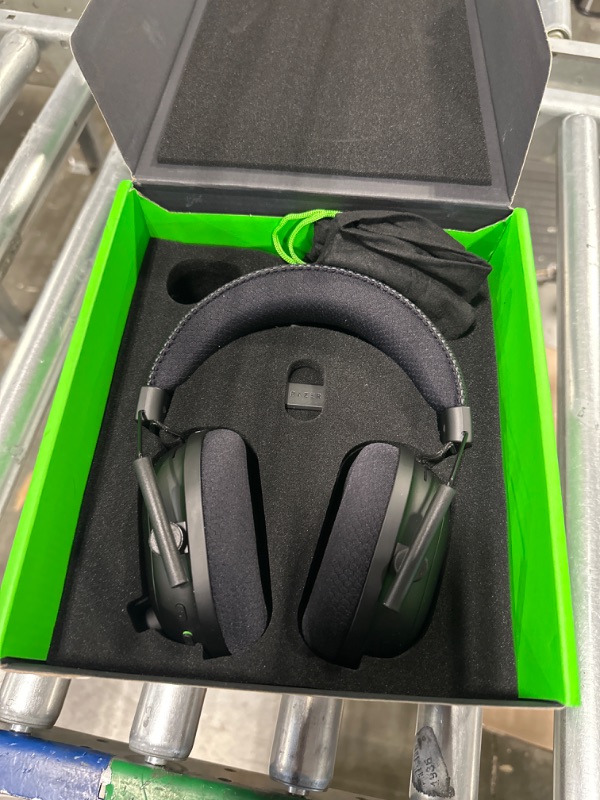 Photo 3 of Razer BlackShark V2 Pro Wireless Gaming Headset: THX 7.1 Spatial Surround Sound - 50mm Drivers - Detachable Mic - for PC, PS5, PS4, Switch, Black Classic Black