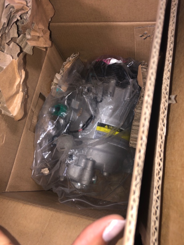 Photo 3 of UAC-CO 4920AC COMPRESSOR - NEW COMPRESSOR