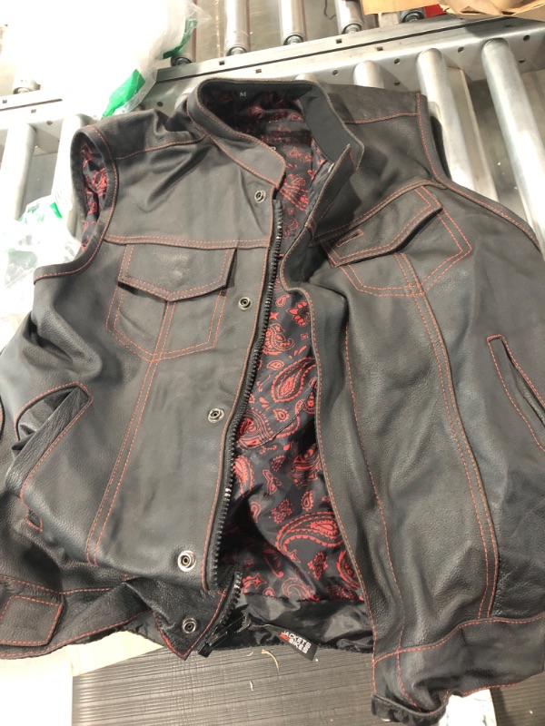 Photo 1 of SOA Men's Leather Motorcycle Concealed Gun Pockets Biker Club Vest w/Armor Paisley Red M Medium Paisleyred