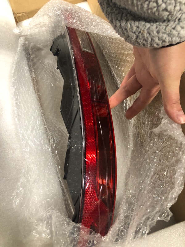 Photo 2 of QKVCX Rear Bumper Light Fit for Audi Q5 2018 2019 2020 2021 Back Up Tail Light Brake Lights for Left Driver Side.