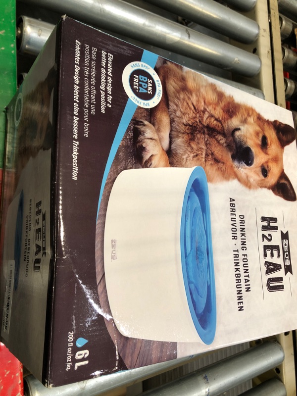 Photo 2 of ZEUS H2EAU Elevated Dog and Cat Drinking Water Fountain with Purifying Filter, 6L Capacity