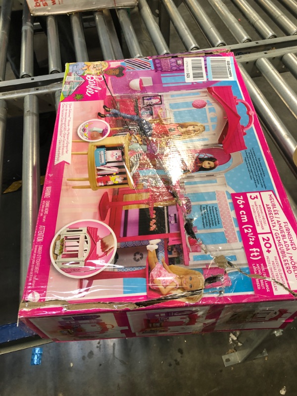 Photo 3 of Barbie Glam Getaway Portable Dollhouse, 1 Story with Furniture, Accessories and Carrying Handle, for 3 to 7 Year Olds